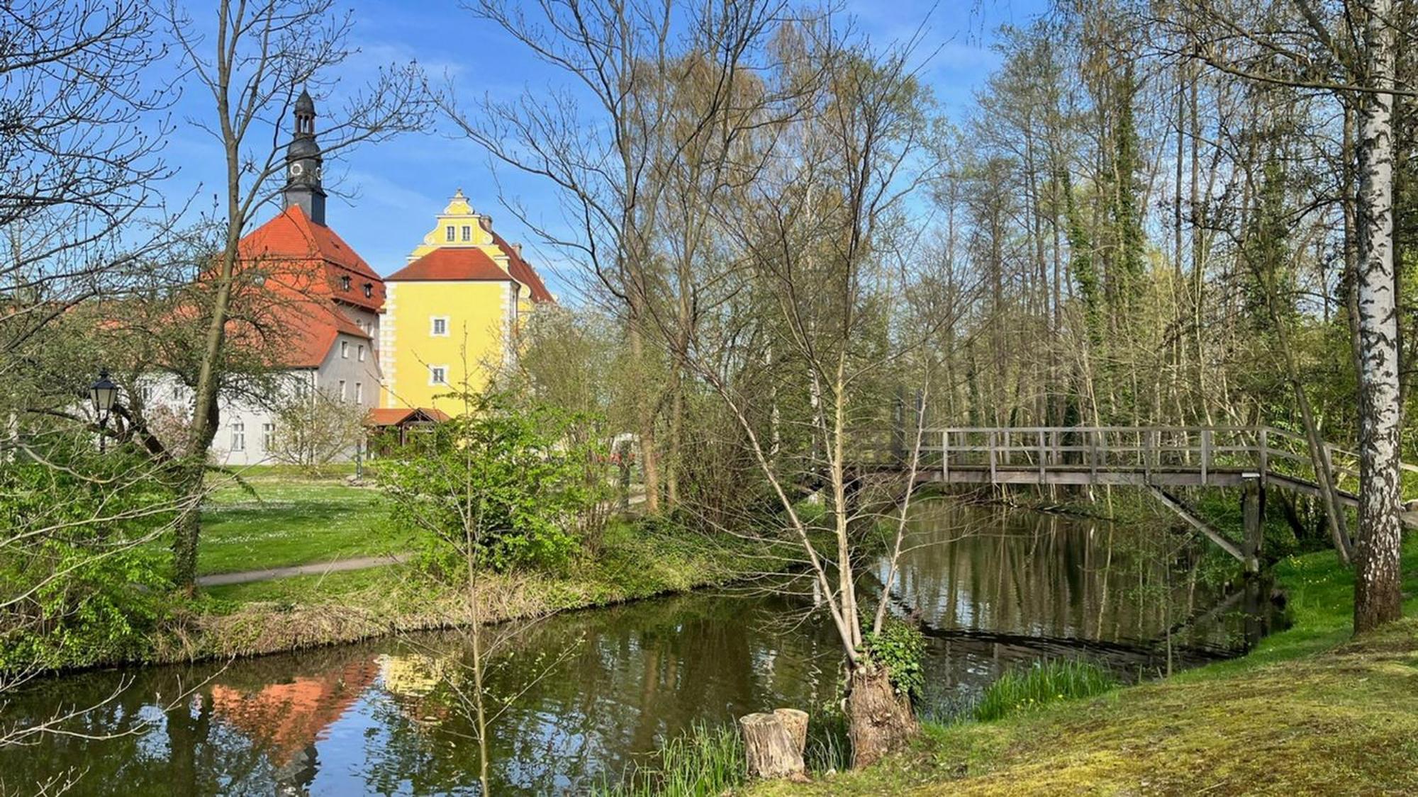 Ferienhaus Im Wald, Am Briesener See Neu Zauche Экстерьер фото